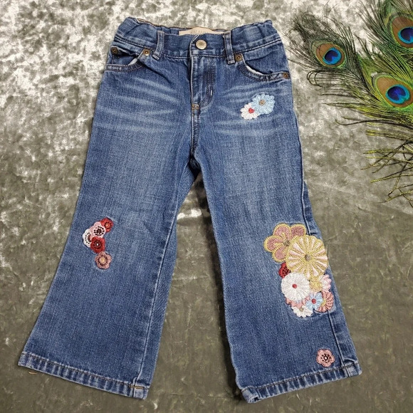 Old Navy Floral Flared Jeans - Picture 1 of 7
